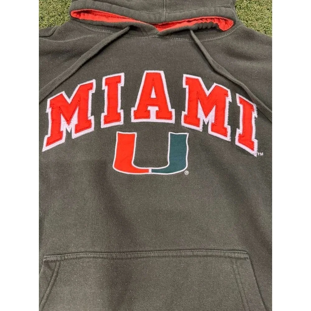 The Unbranded Brand vintage miami